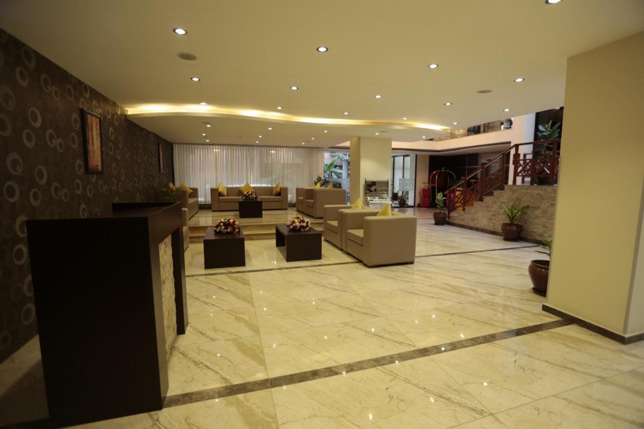 Cassiopeia Hotel Addis Ababa Exterior foto