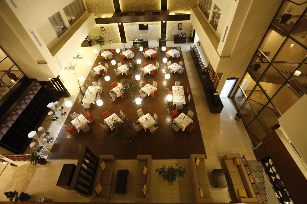 Cassiopeia Hotel Addis Ababa Exterior foto